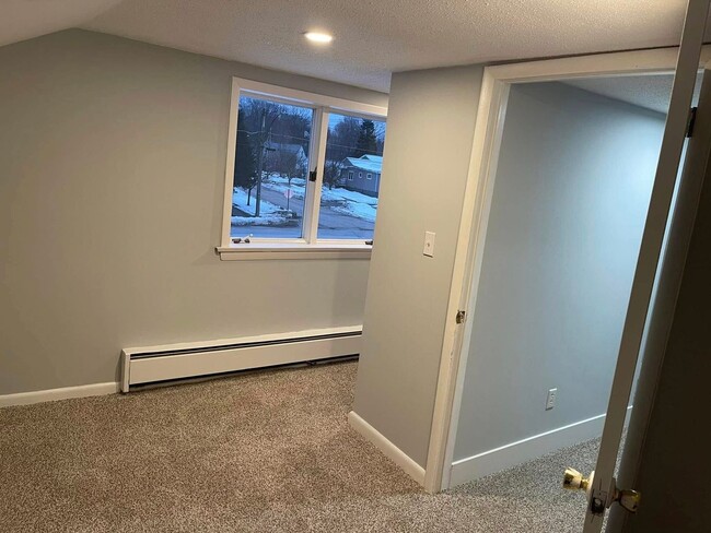 Building Photo - Village of Carthage Rental