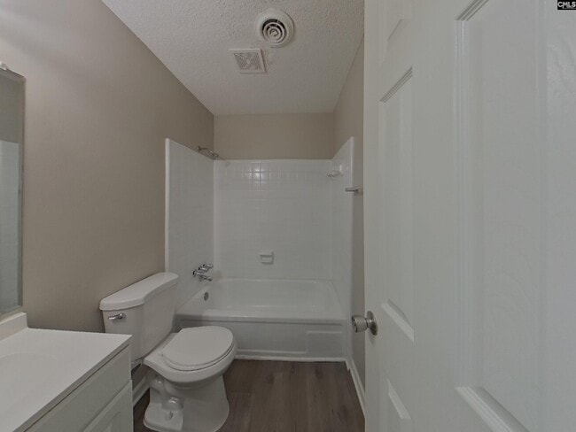 Building Photo - 2308 S Partridge Cir