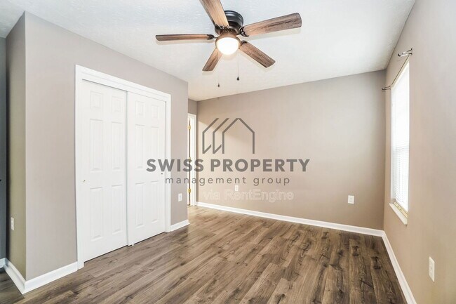 Building Photo - 673 Gilbert St