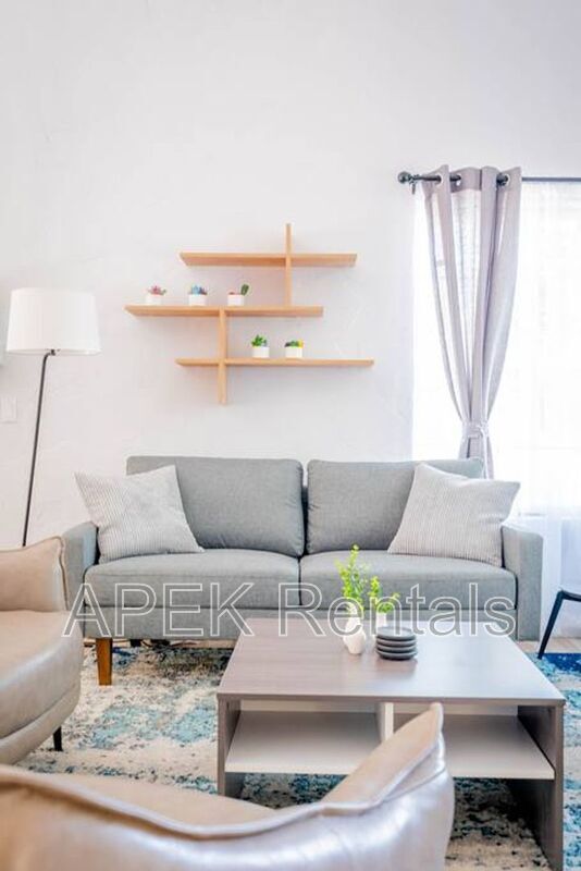 Building Photo - 79150 Ocotillo Dr