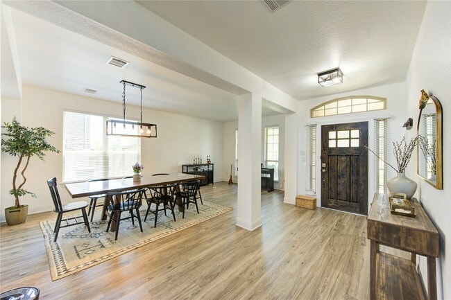 Building Photo - 2415 Flowering Brook Ln