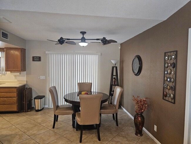 Building Photo - Fully Furnished Summer Rental