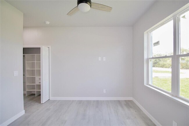Building Photo - 4608 Cortez Blvd