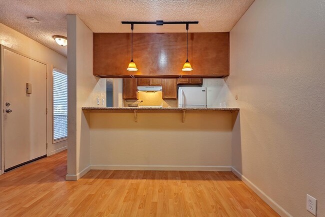 Dining Room - 397 Half Moon Ln