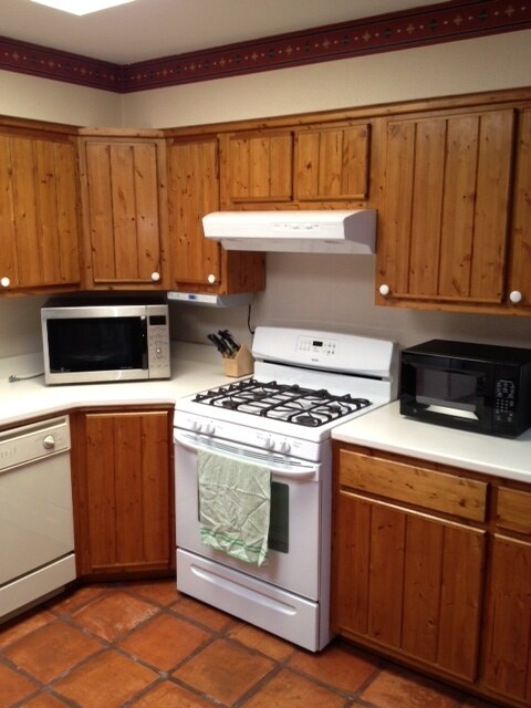 Building Photo - 3 Bed 2 Bath Home