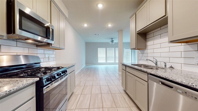 Building Photo - 519 Dr. Martin Luther King Jr. Dr.