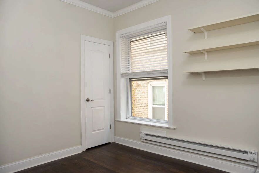 Building Photo - 943 Judson Ave