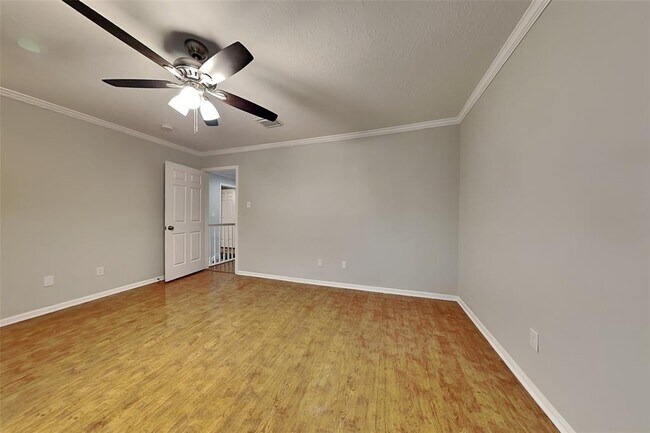 Building Photo - 15318 Sterling Lake Dr