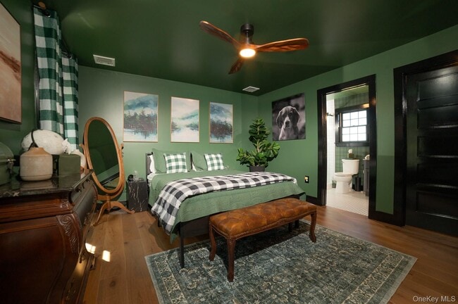 Building Photo - 70 Arshamomaque Ave