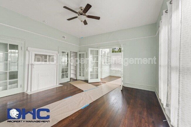 Building Photo - 3556 Main St