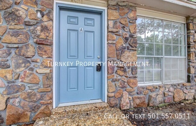 Building Photo - 8901 Tanya Dr