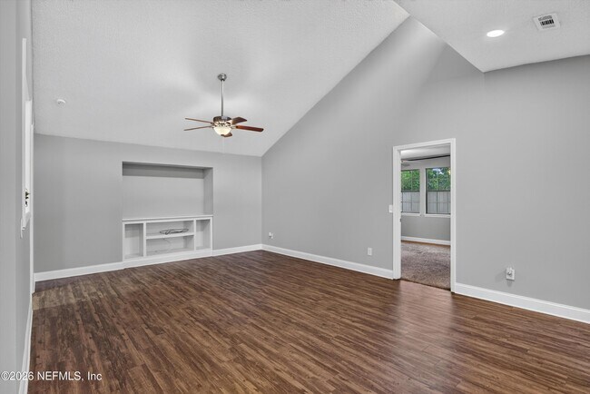 Building Photo - 12344 Cormorant Ct