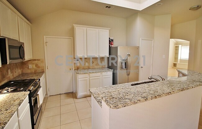 Building Photo - Adorable 3/2/2 in Mansfield ISD For Rent!