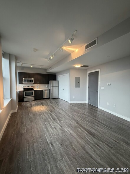 Building Photo - 23 Central Ave