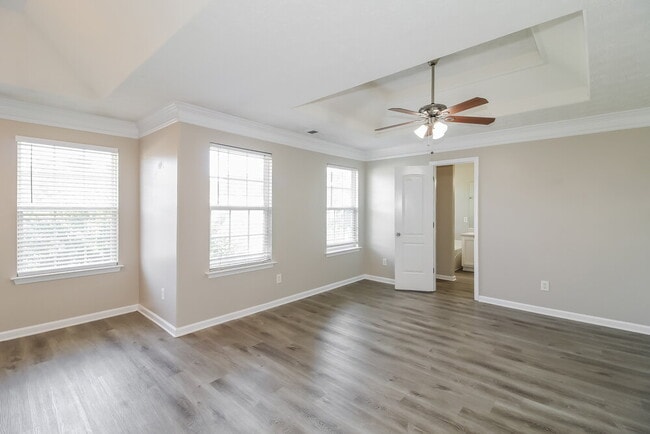 Building Photo - 780 Mesa Rd