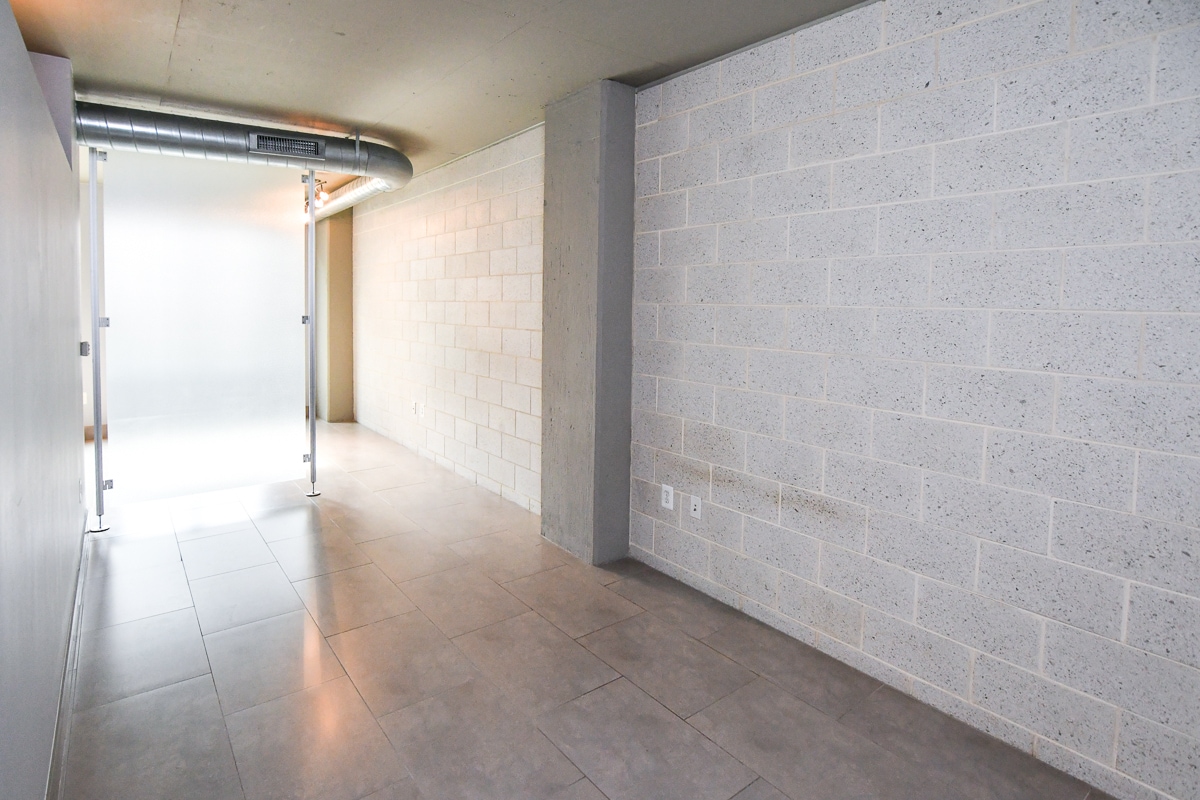 Building Photo - 1133 14th St NW
