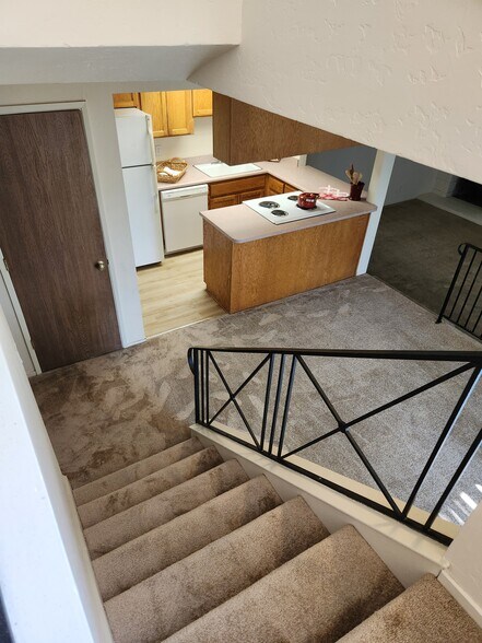 Building Photo - 6043 Leafwood Dr