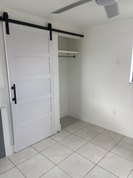 Building Photo - 4513 W Jean St