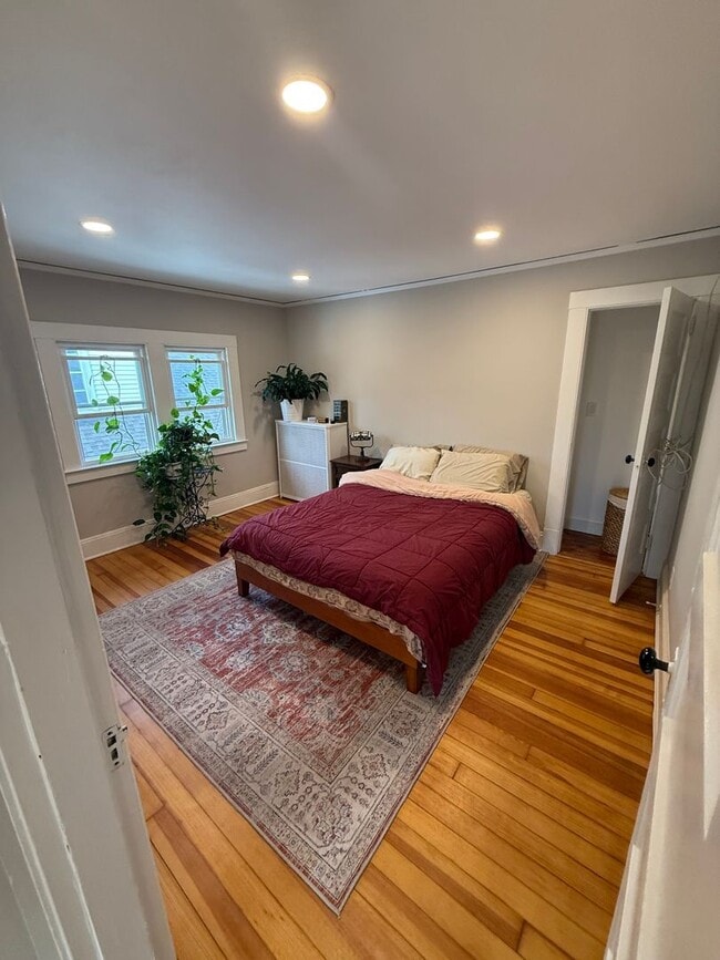 Building Photo - The Maplewood Three