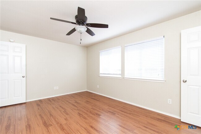 Building Photo - 5503 Bridgewood Dr