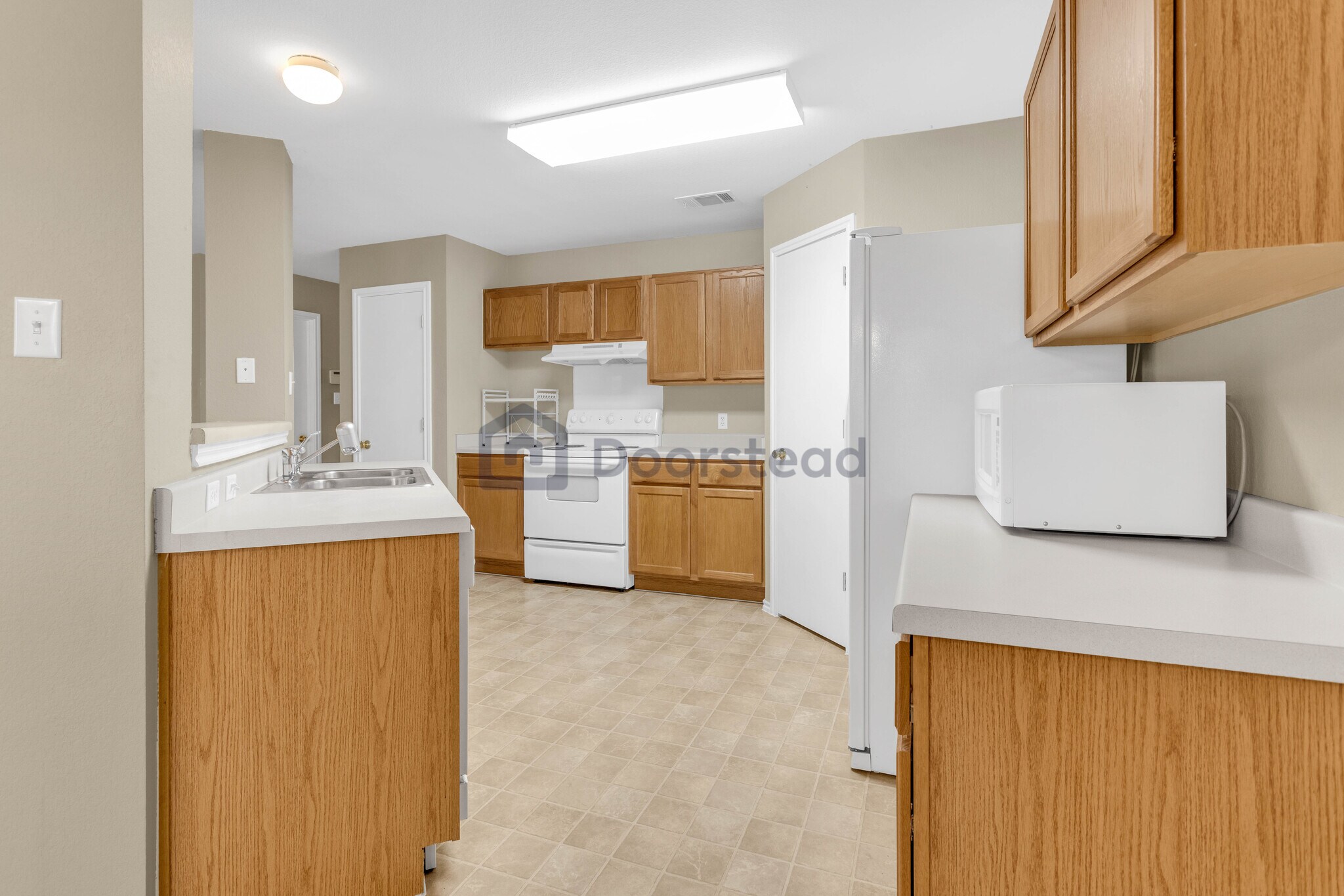 Building Photo - 223 Sylvan St