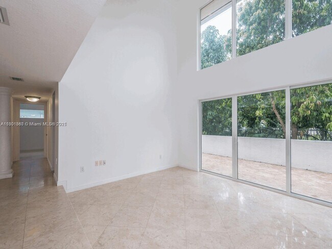 Building Photo - 4000 Alhambra Cir