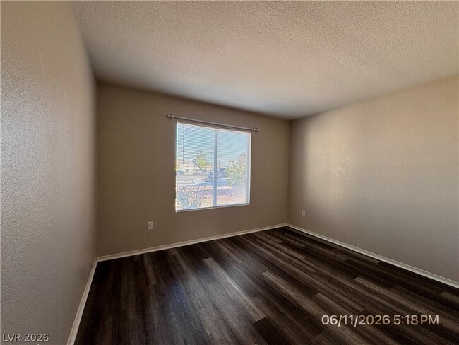 Building Photo - 222 Quailbush Dr