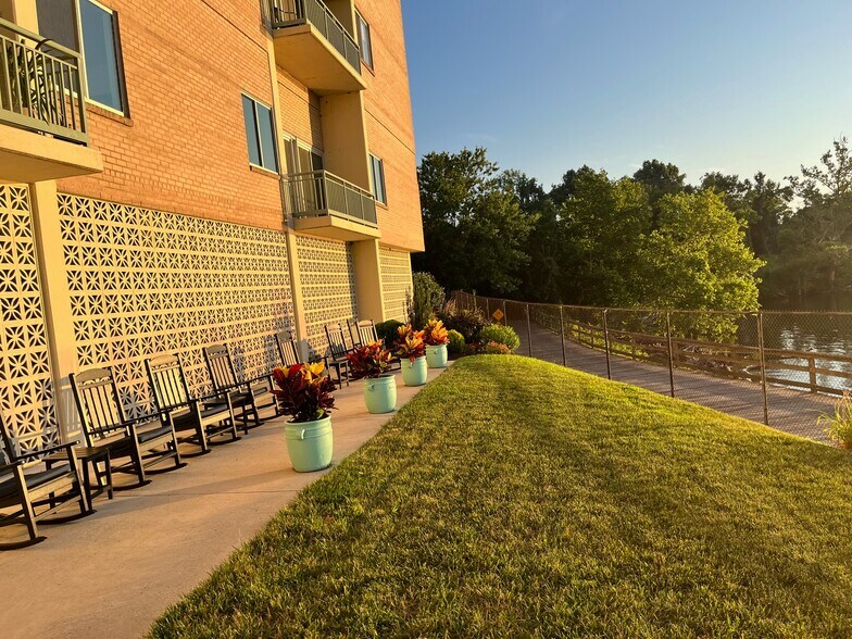 Back entry to Bike trail to INNOVATION Campus - 501 Slaters Ln