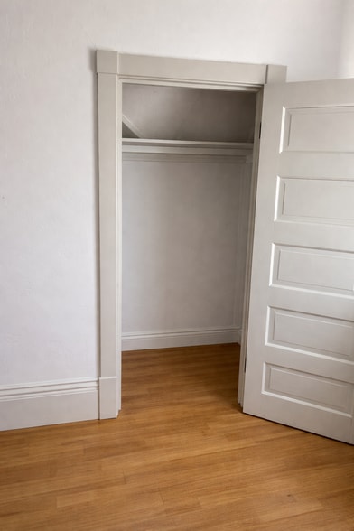 Building Photo - 324 E Michigan St