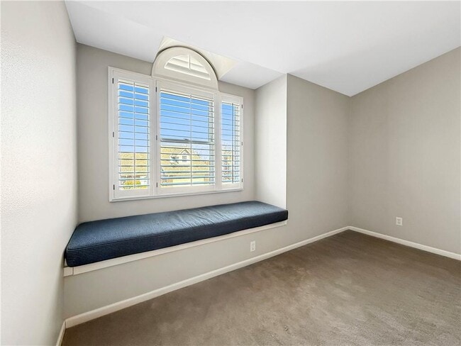 Building Photo - 27 W La Quinta Ct