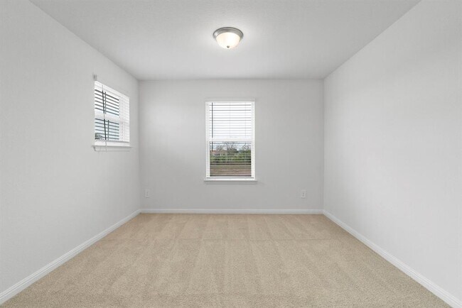 Building Photo - 104 Boondoggle Rdg