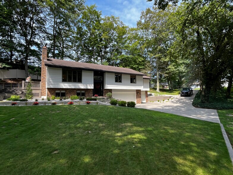 Building Photo - 17282 Timber Dunes Dr