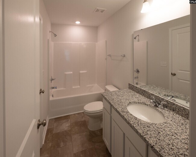 Building Photo - 859 Summerwood Ln