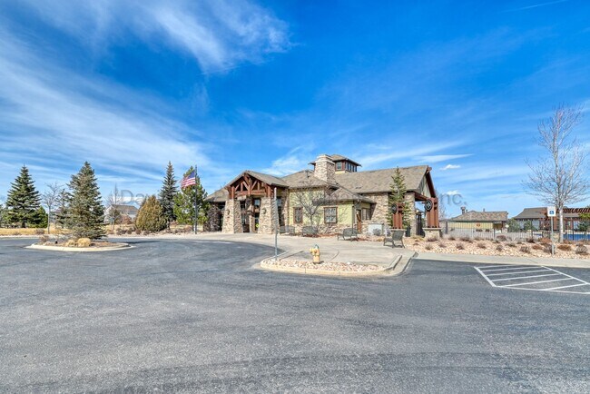 Building Photo - 7050 Silvergrass Dr