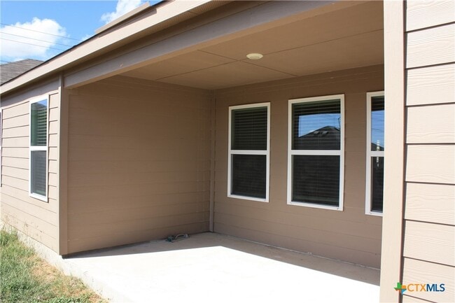 Building Photo - 233 Mossberg Wy