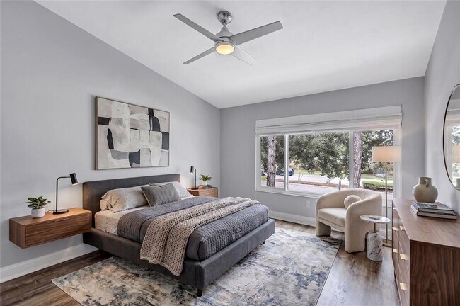 Building Photo - 12450 Berkeley Square Dr