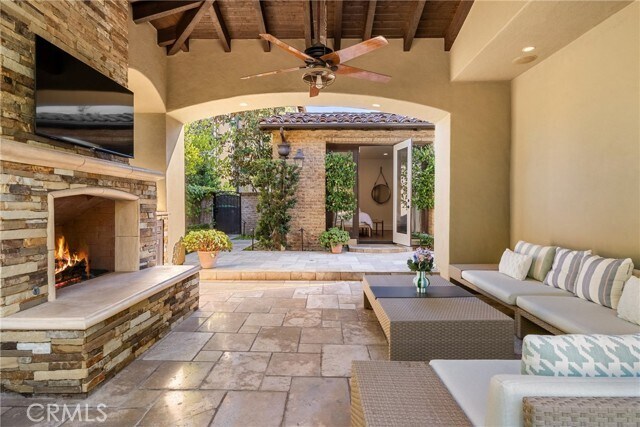 Building Photo - 7 Pacific Winds