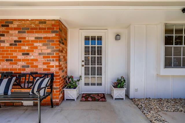 Building Photo - 1147 Roaring Springs Rd