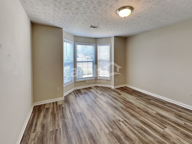 Building Photo - 2085 Morgans Run Trl