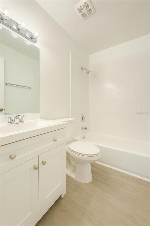 Building Photo - 974 Leeward Pl