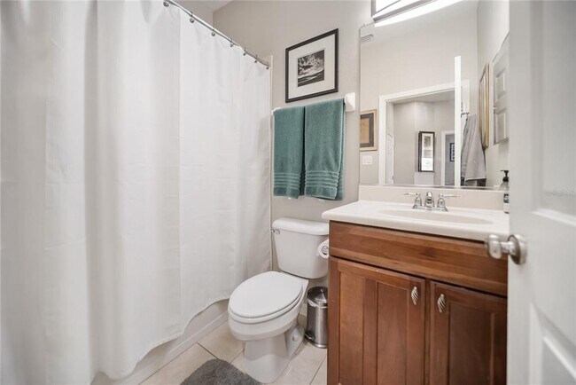 Building Photo - 3760 Parkridge Cir