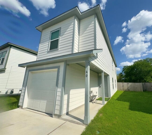 Primary Photo - 60 Trinity Cir