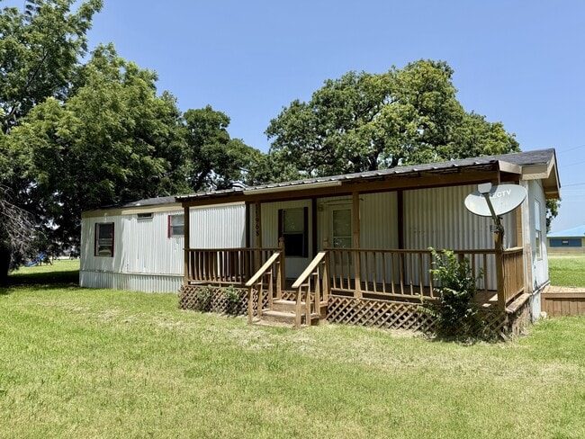 Building Photo - 11968 Deerview St