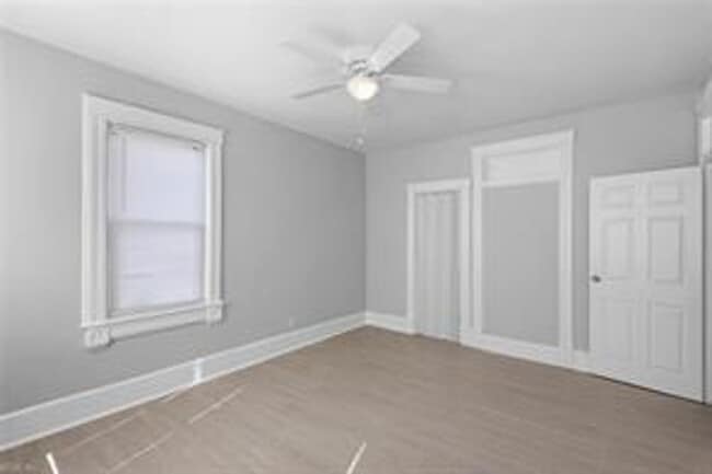 Building Photo - 653 29th St