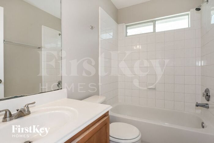 Building Photo - 6315 Austinville Dr