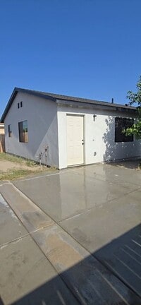 Building Photo - 1340 Highland Ave
