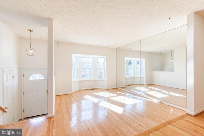 Building Photo - 7261 S Ora Ct