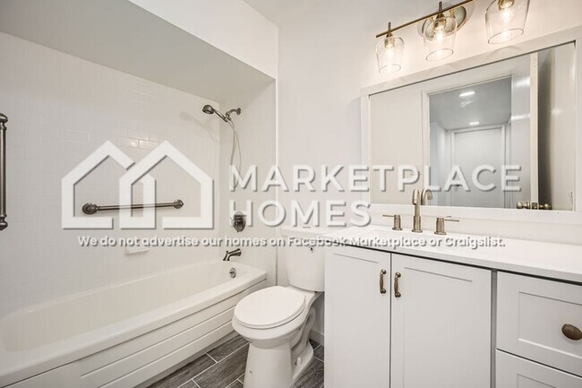 Building Photo - 12021 N Riviera Ct