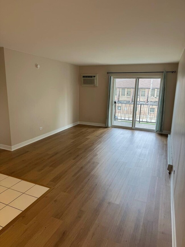 Building Photo - 7428 Washington St