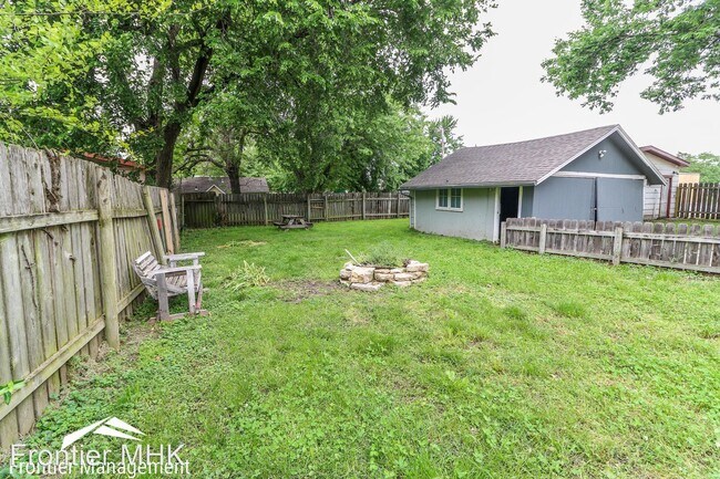 Building Photo - 4 br, 2 bath House - 118 S Manhattan Ave.
